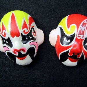 2 Miniature Peking Beijing Opera Masks Hand Painted Ceramic Asian Art